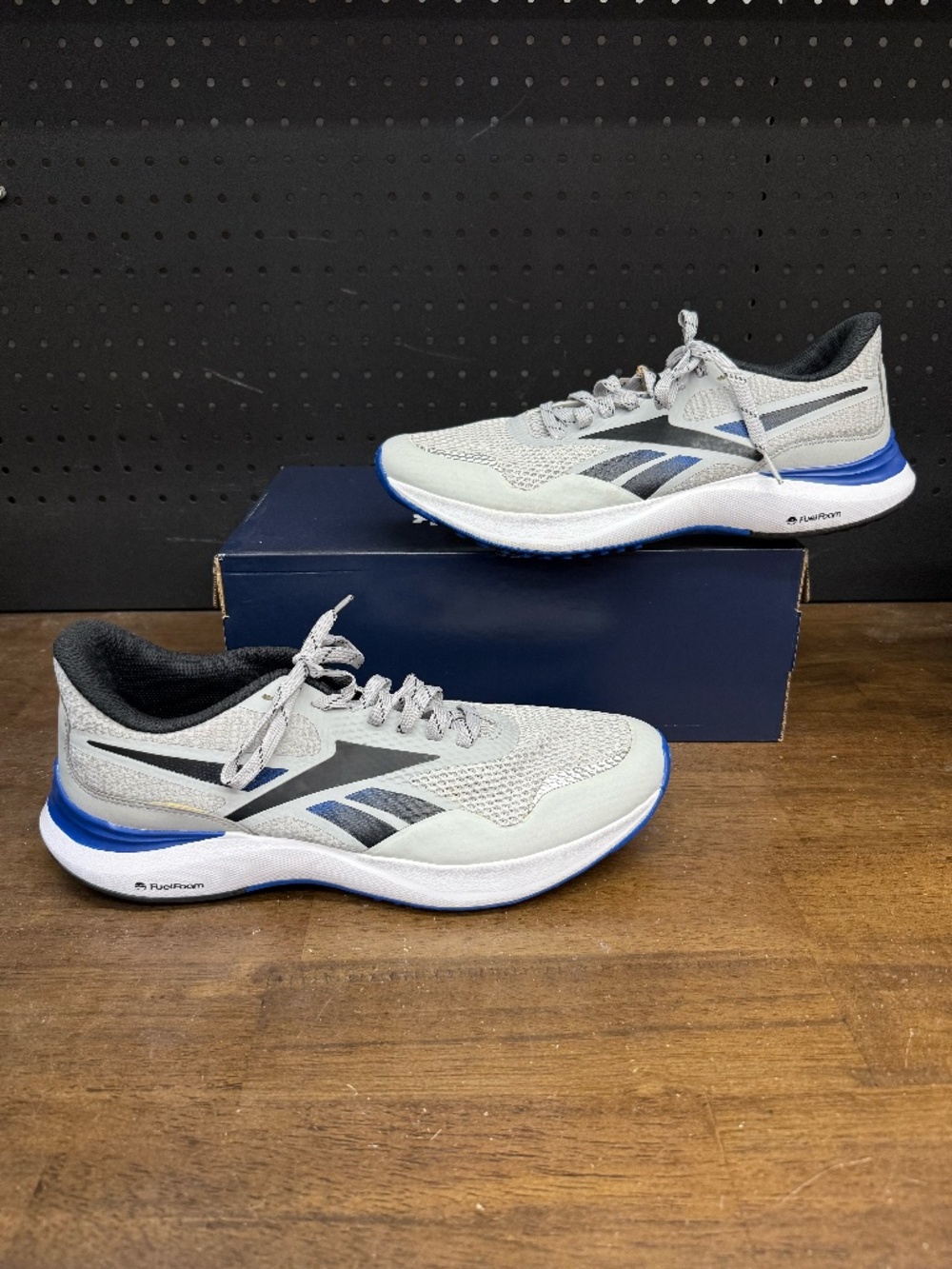 New W/O Box! Men's Reebok Endless Road 3 'Grey Vector Blue' Athletic Sneakers